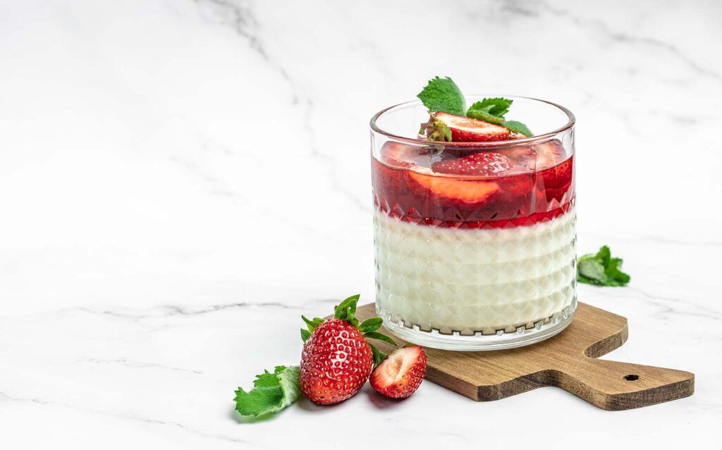 Panna cotta à la verveine - Centre National de Pomologie